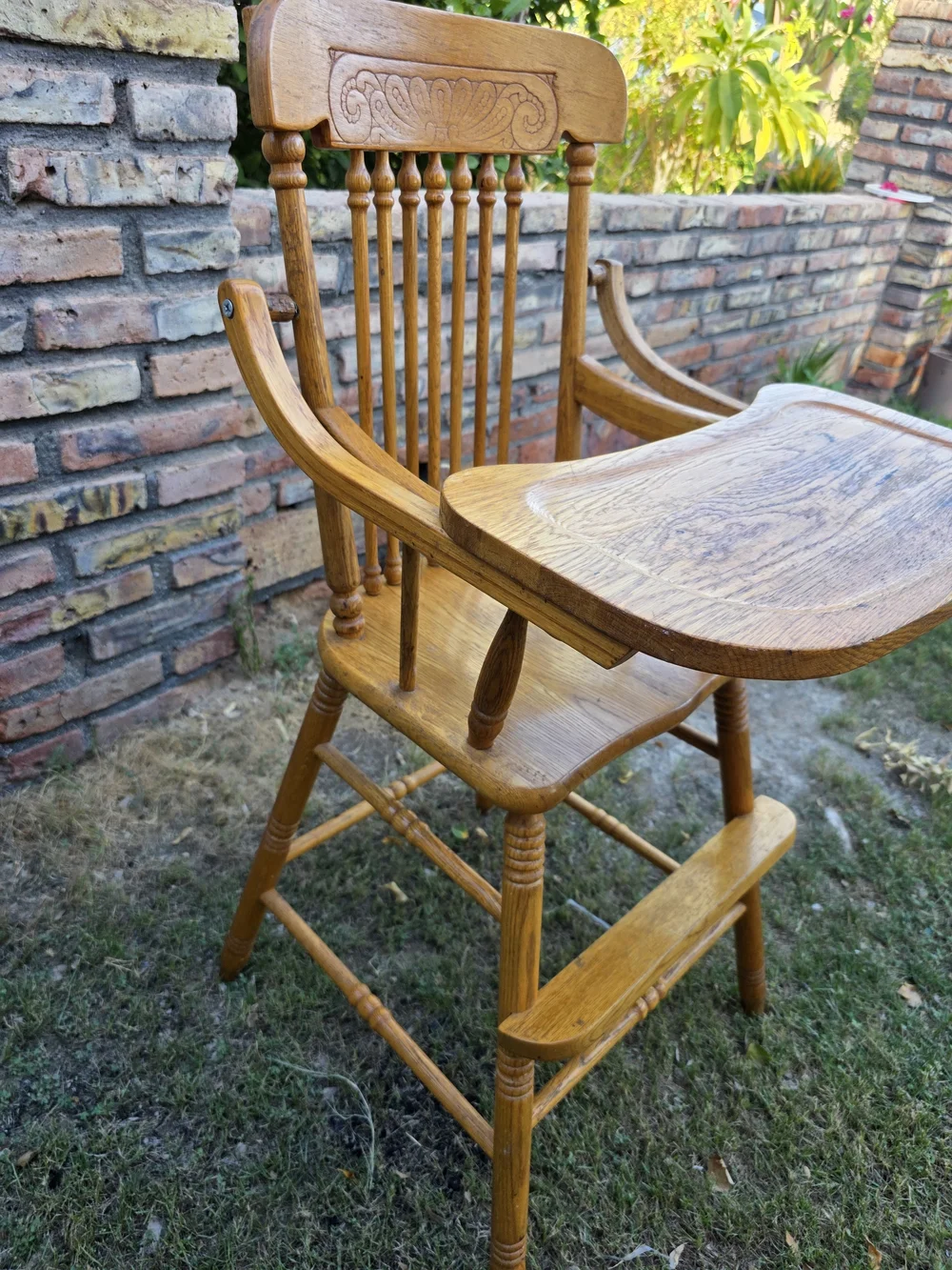 Vintage-Style Wooden High Chair in Honey Brown